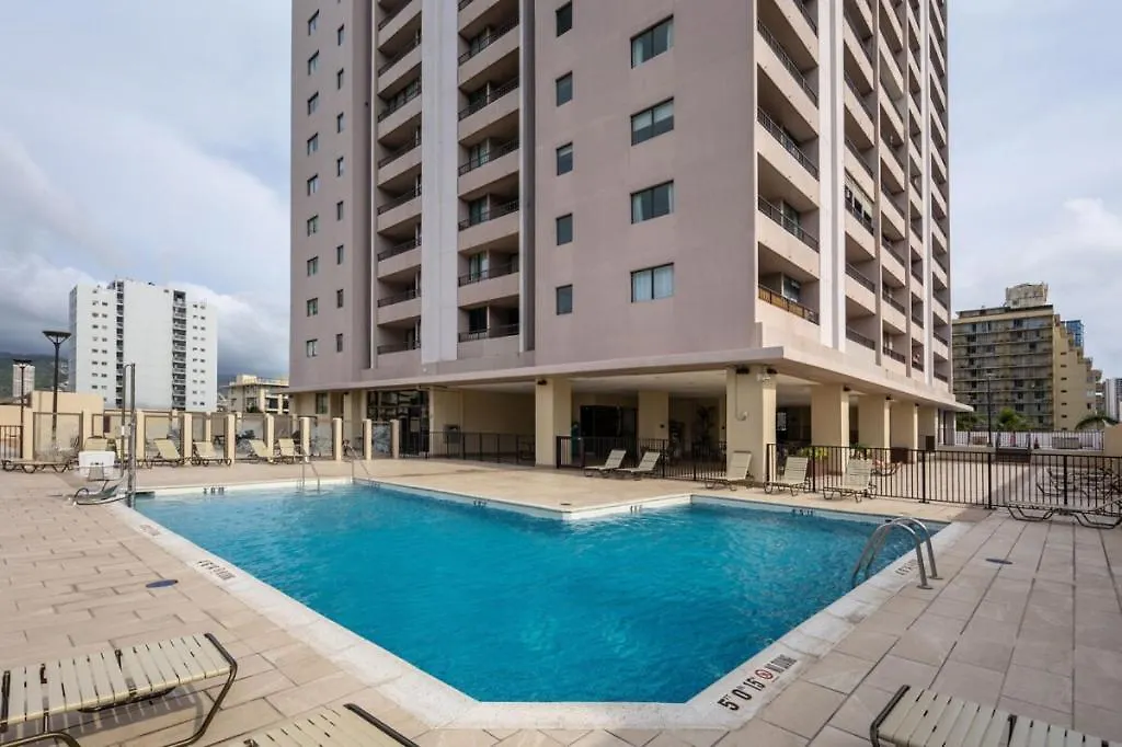 Heart Of Waikiki,1Bdrm,Free Parking, Wifi,No Resort Fees,Youtube,Netflix ! Honolulu