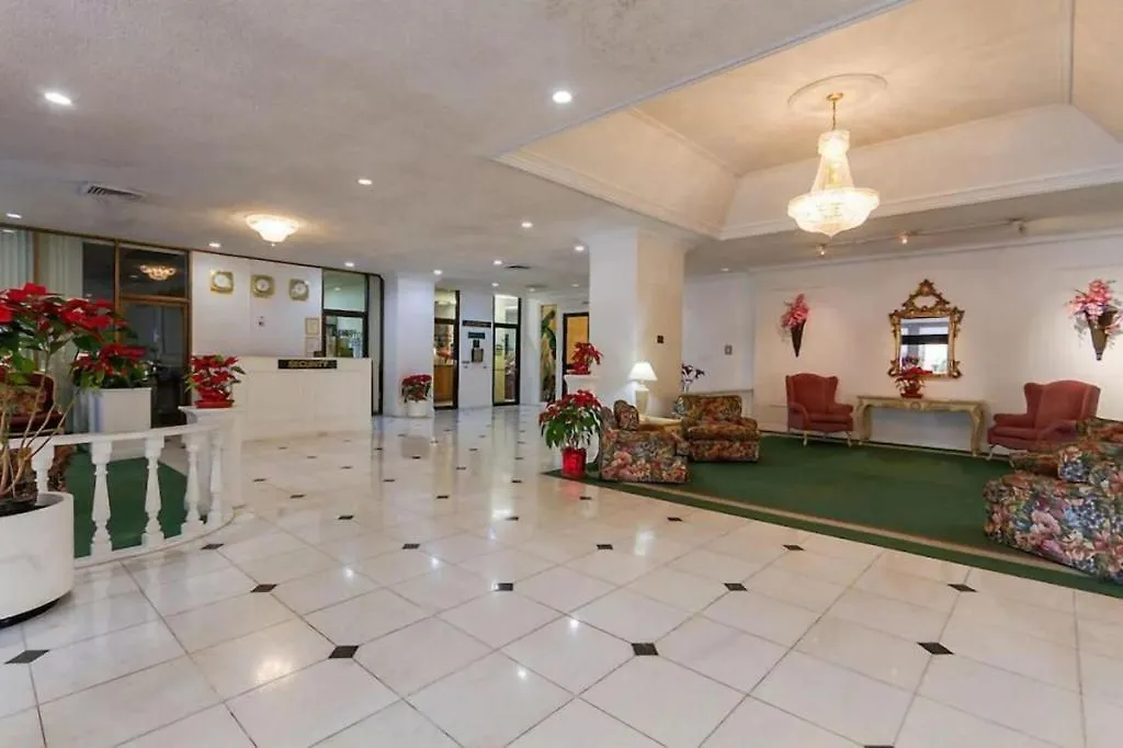 Heart Of Waikiki,1Bdrm,Free Parking, Wifi,No Resort Fees,Youtube,Netflix ! Honolulu Hébergement de vacances