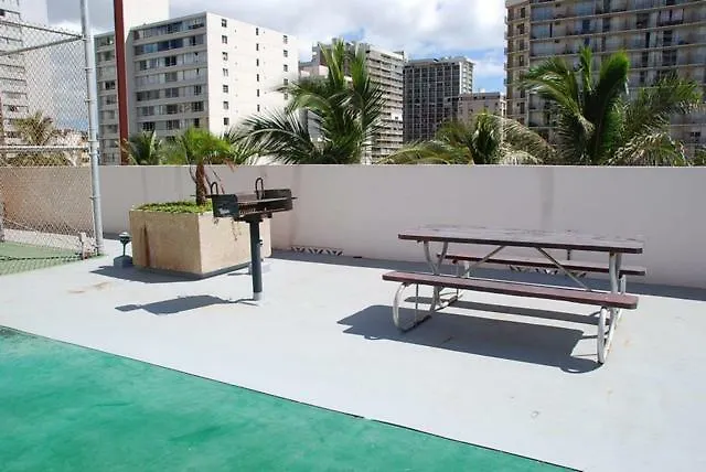Heart Of Waikiki,1Bdrm,Free Parking, Wifi,No Resort Fees,Youtube,Netflix ! Honolulu États-Unis